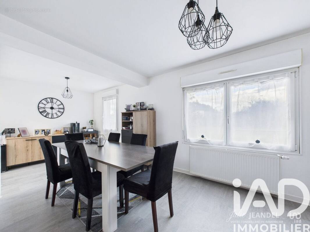 Photo 1 - Maison à EPINAL