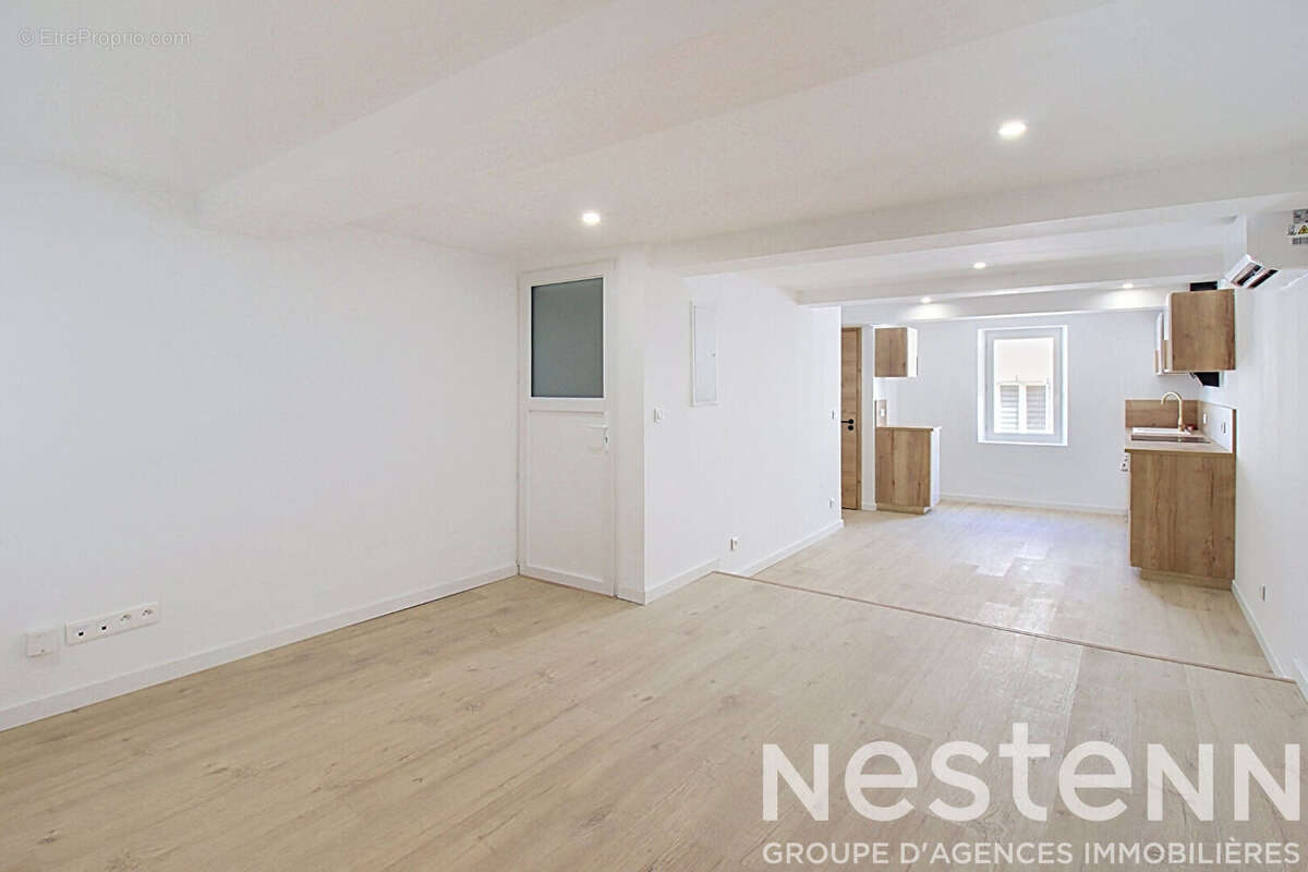 A vendre aux arcs-sur-argens  appartement 3 pièces centre-ville - photo 2