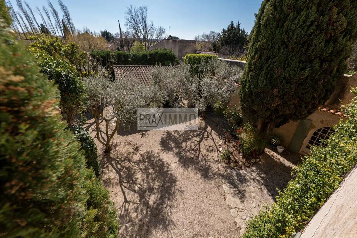 Maison à MAZAN