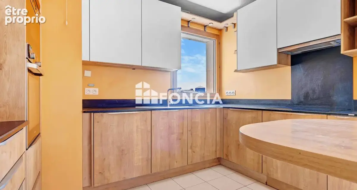 Appartement 4 pièces récent situé Rue Auguste MOUNIE EN HYPER-CENTRE-VILLE - photo 13
