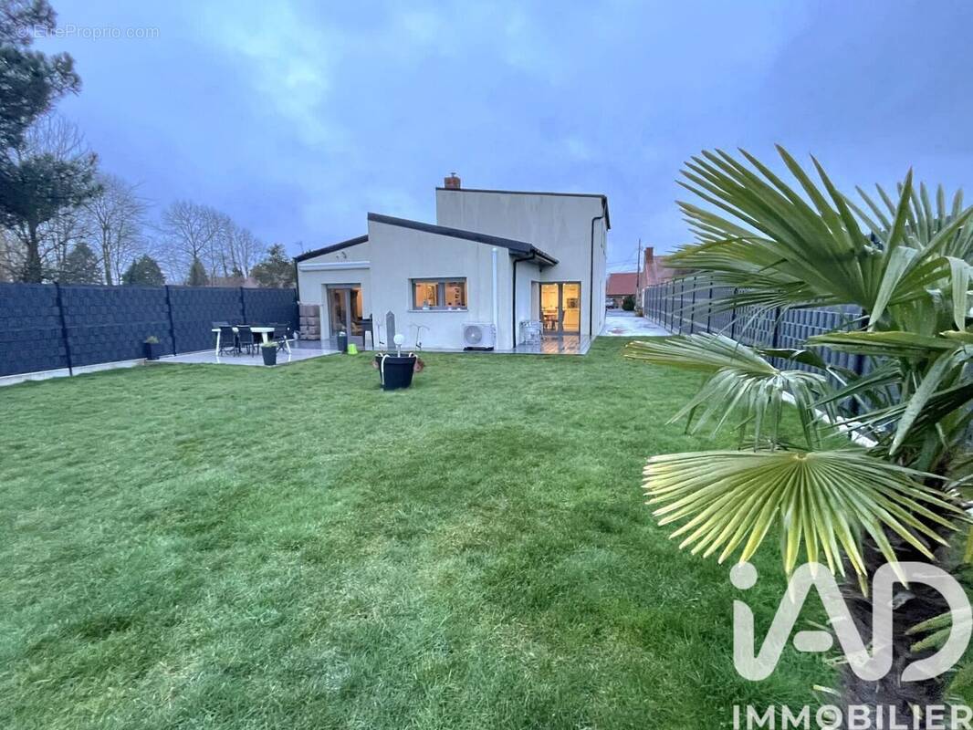 Photo 1 - Maison à SAINT-AMAND-LES-EAUX