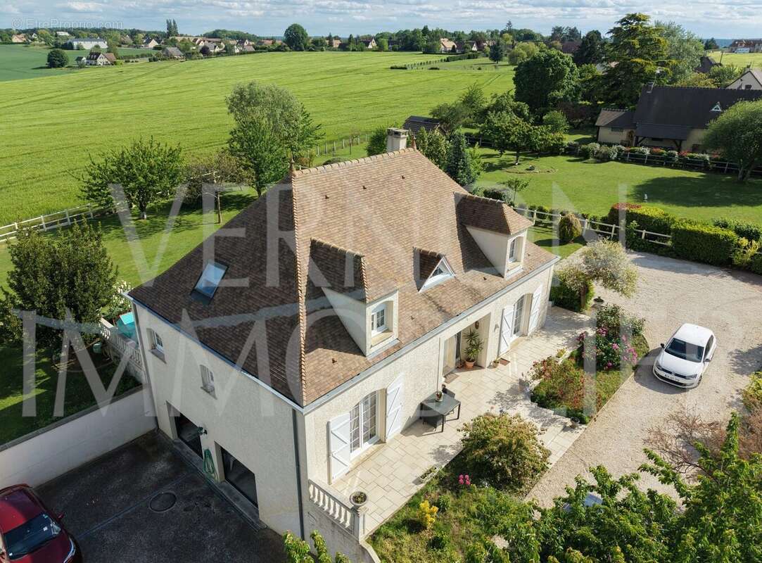 Maison à PACY-SUR-EURE