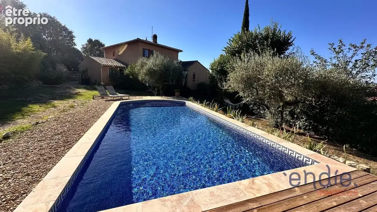 A Lorgues, charmante bastide de 158m2, 4 chambres, studio et piscine - photo 22