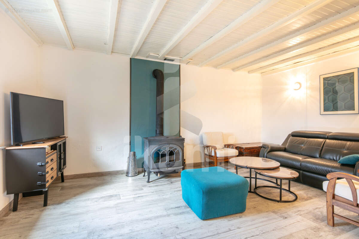 Maison à HAUTERIVES