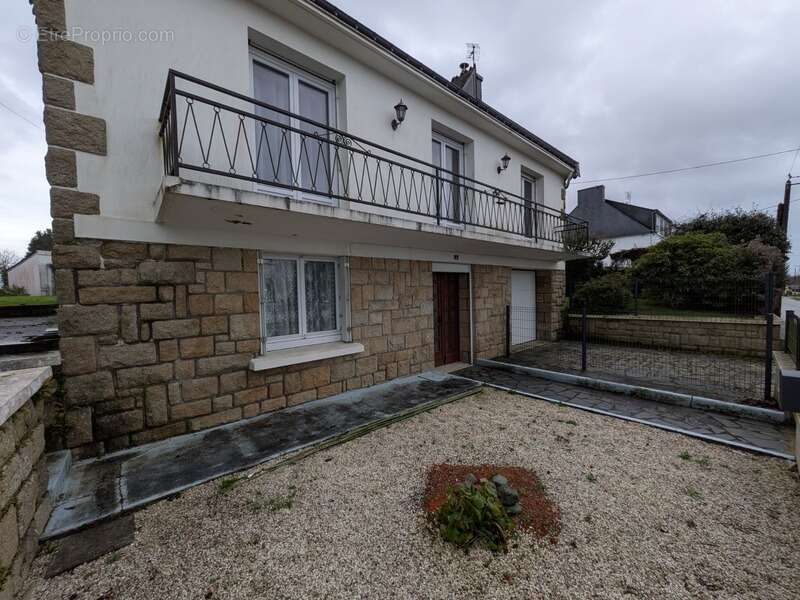 Le croisty maison en rez de chaussée surélevé de 115 m² de 4 pièces parcelle clôturée de 1464m² - photo 3