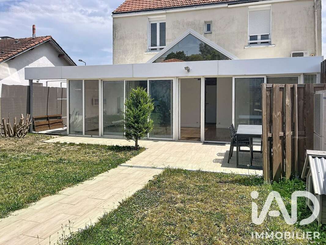 Maison 124 m² à Saint-Herblain  - photo 6