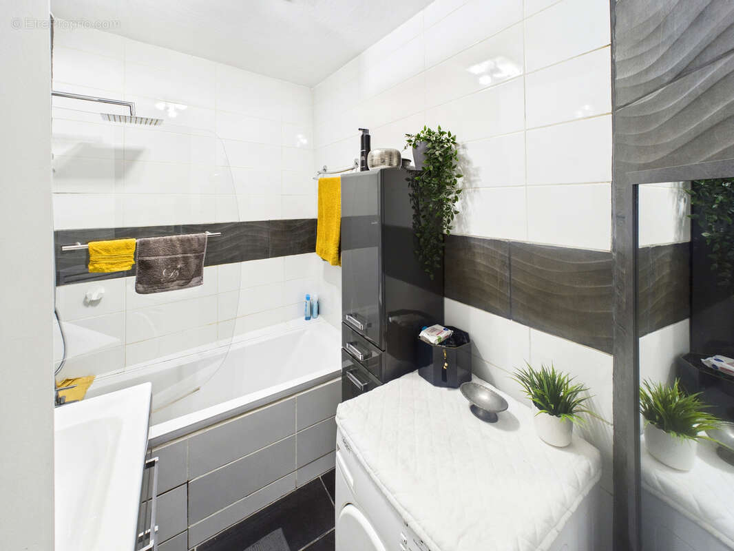 Appartement à EVIAN-LES-BAINS