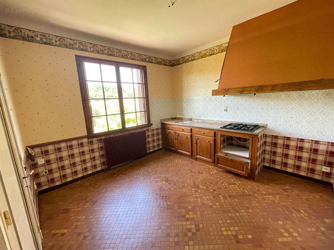 Maison à SAUVAGNAS