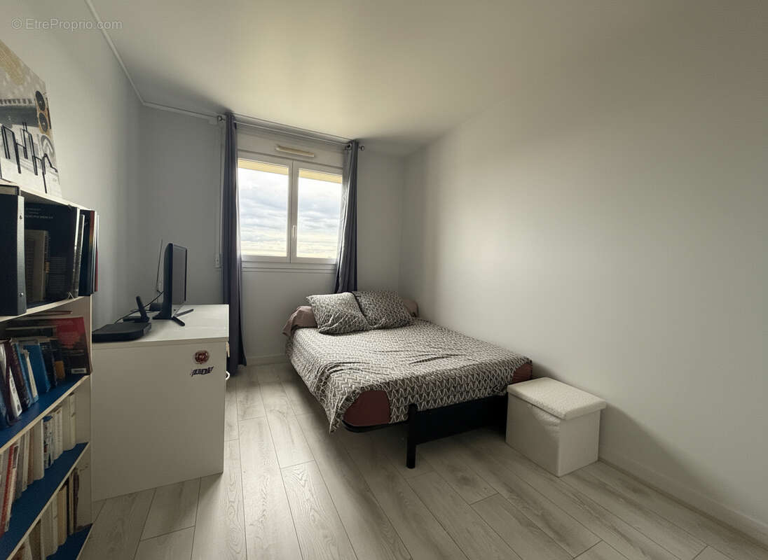 Appartement à EPINAY-SUR-SEINE