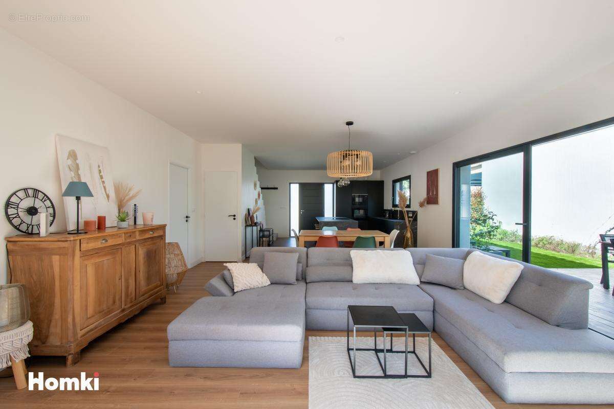 Maison à LANSARGUES