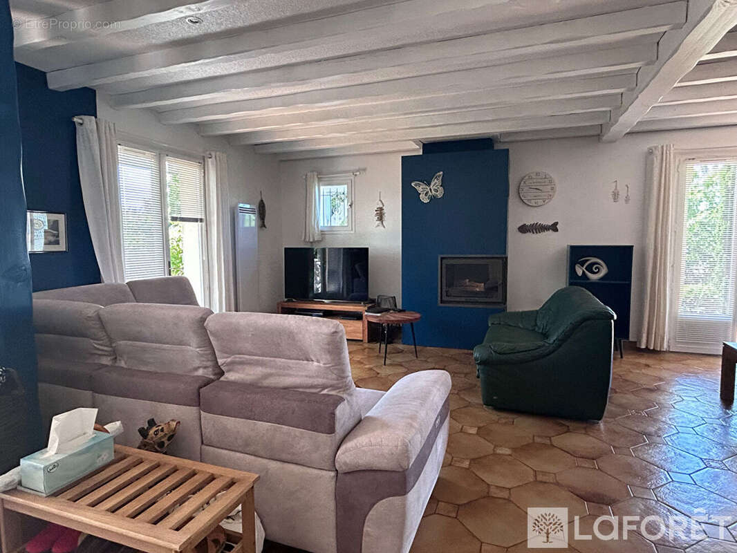 Maison La Teste 8 pièces 156M2 - photo 3
