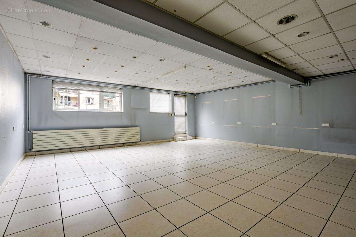 Commerce à MULHOUSE