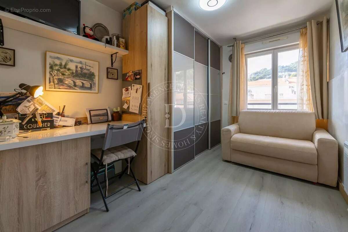 Appartement à BEAULIEU-SUR-MER