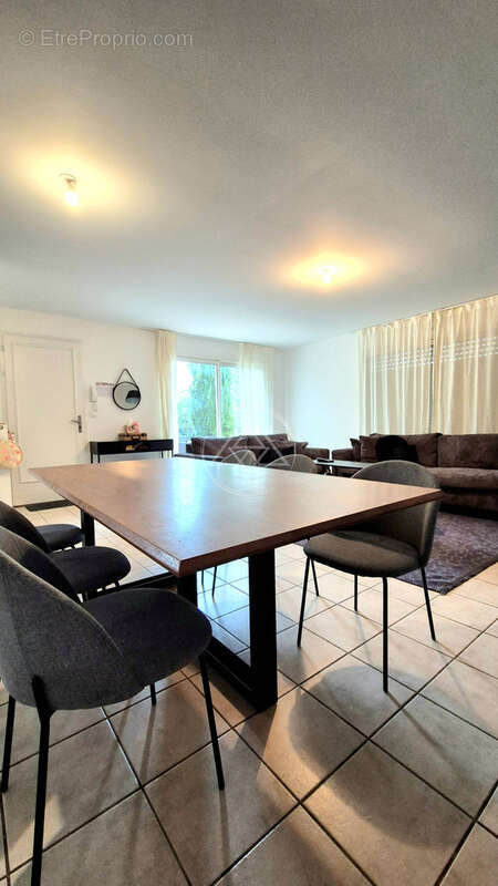 Maison à ROMANS-SUR-ISERE