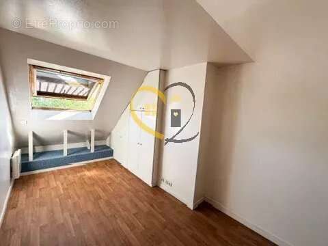 Maison à FONTENAY-LE-FLEURY