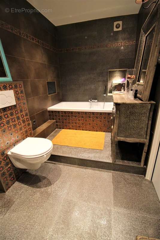 Appartement à PARIS-19E