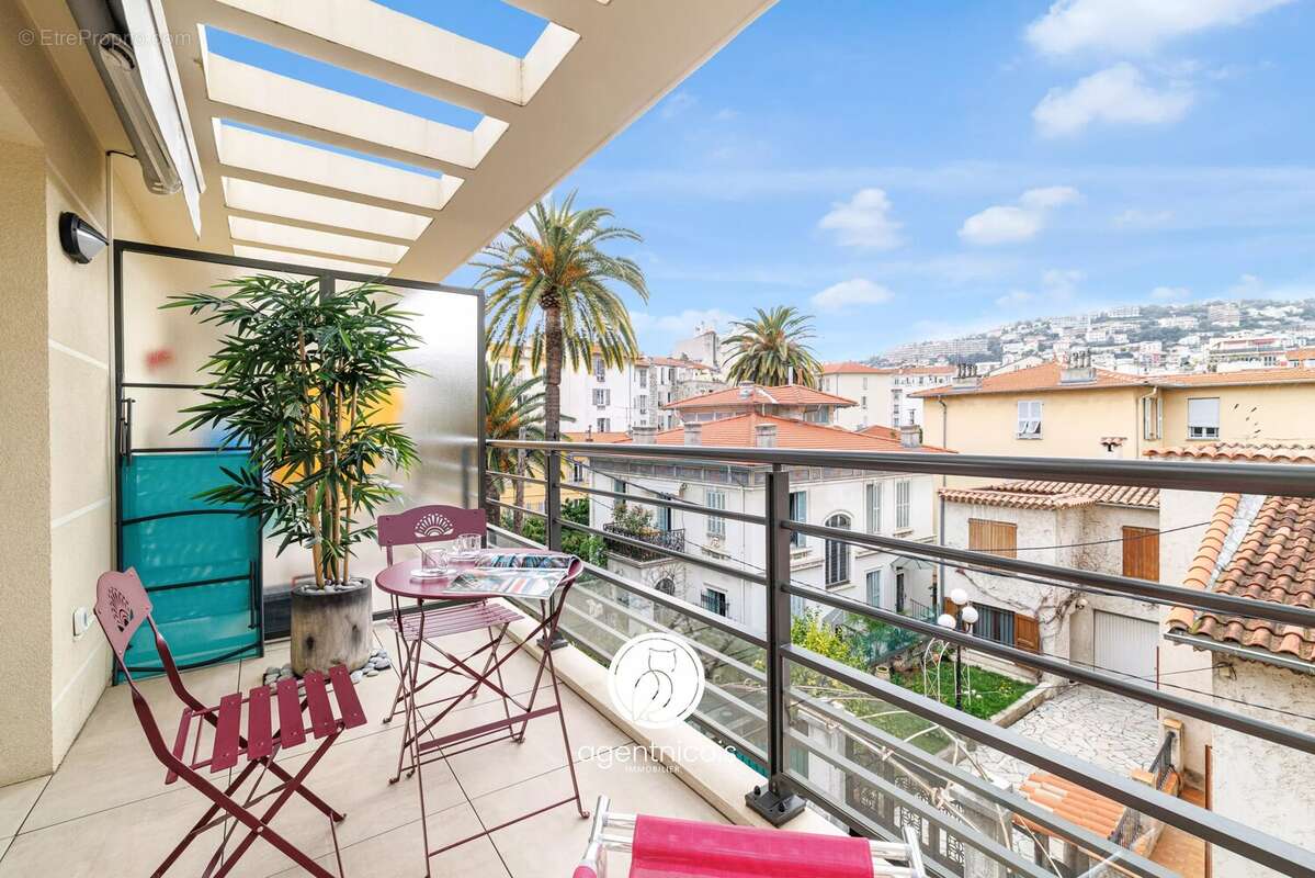 Appartement à NICE
