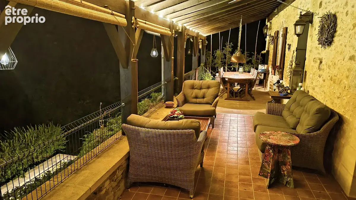 Charmante propriété périgourdine avec maison d’amis, piscine et vues sur la forêt - photo 18