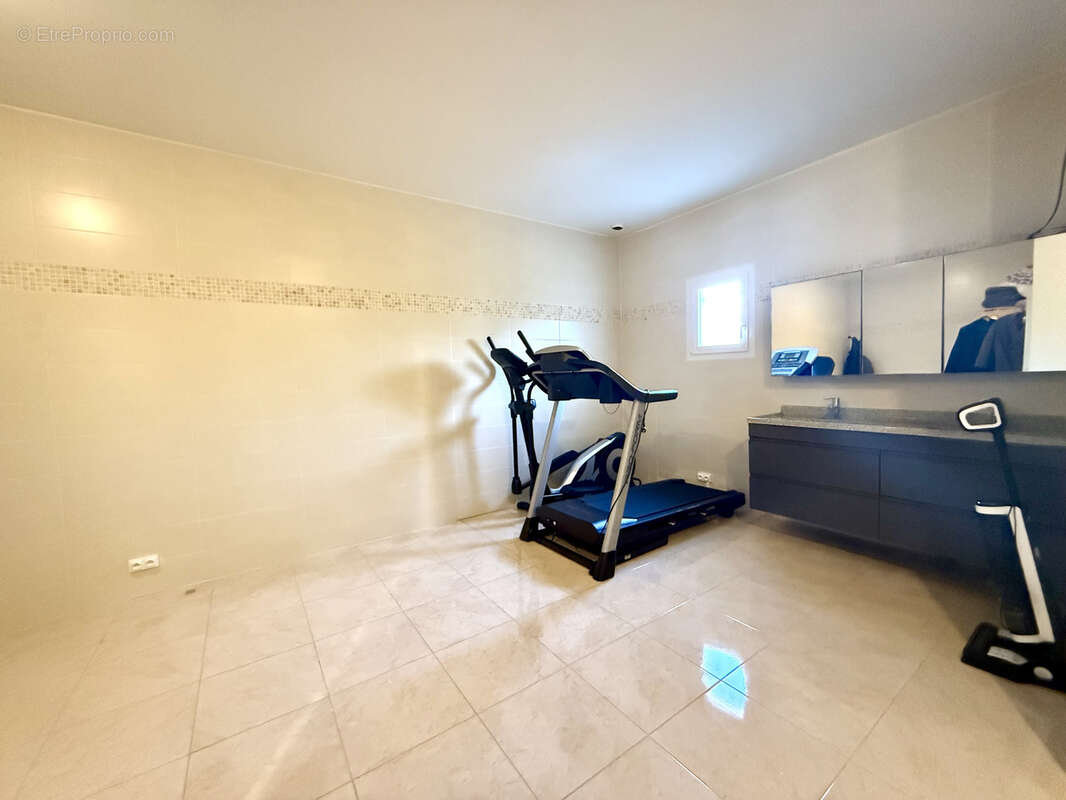 Maison à PIERRELATTE