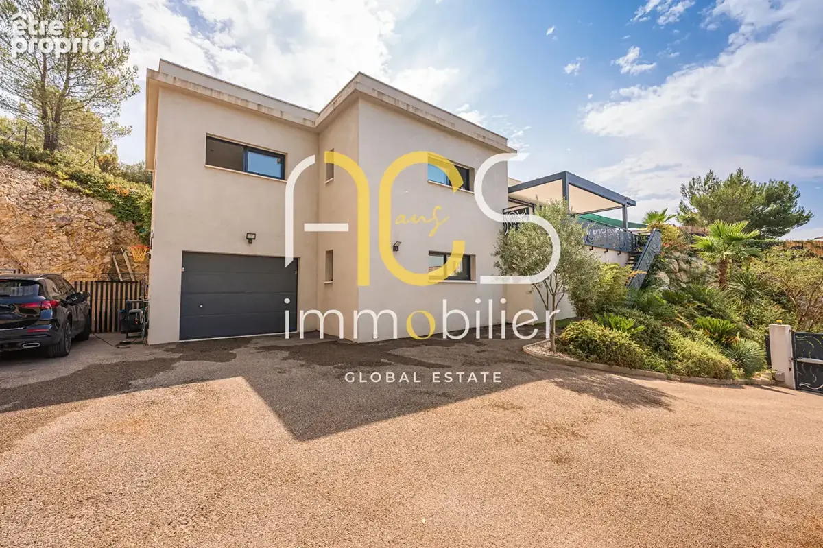 Achat Vente Villa Type 5 185m² Extérieur Jardin Piscine Garage - photo 10