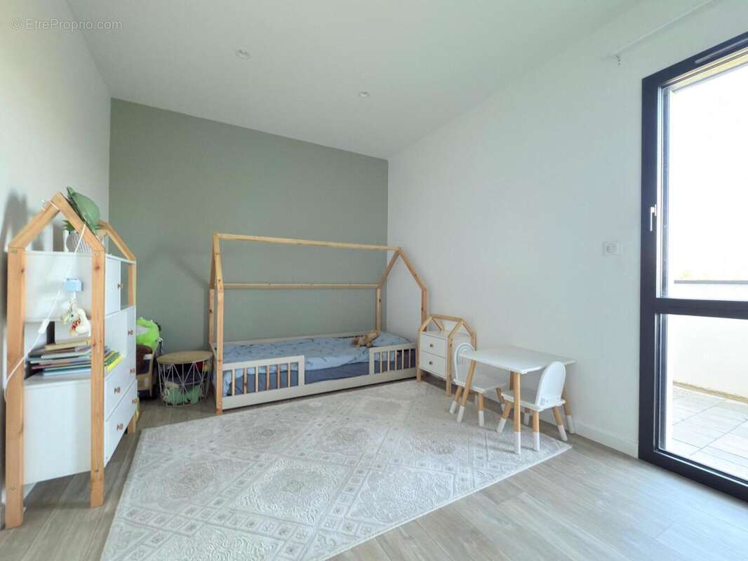 Maison à PERIGNAT-LES-SARLIEVE