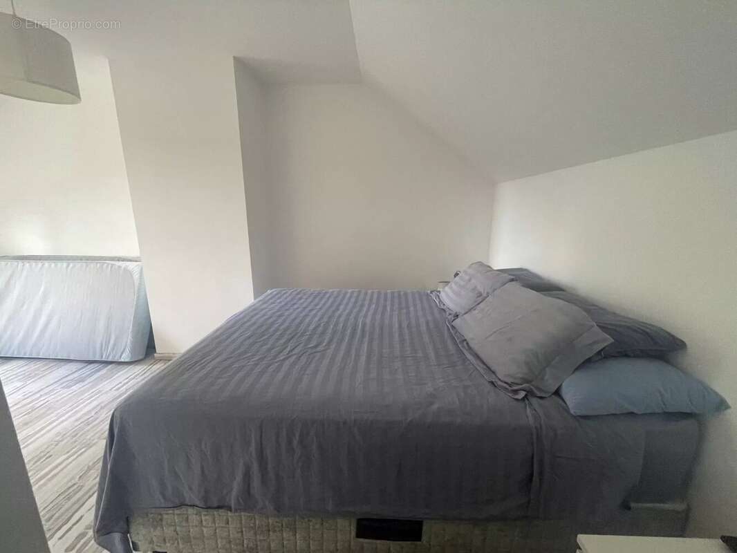 Maison à L'ETANG-LA-VILLE