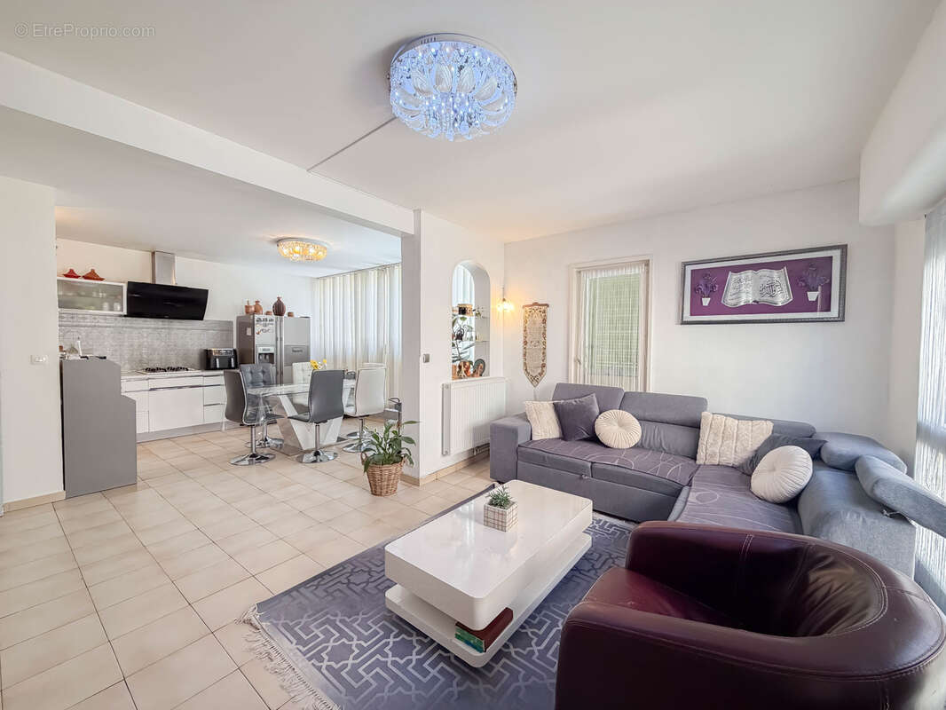Appartement à MARTIGUES