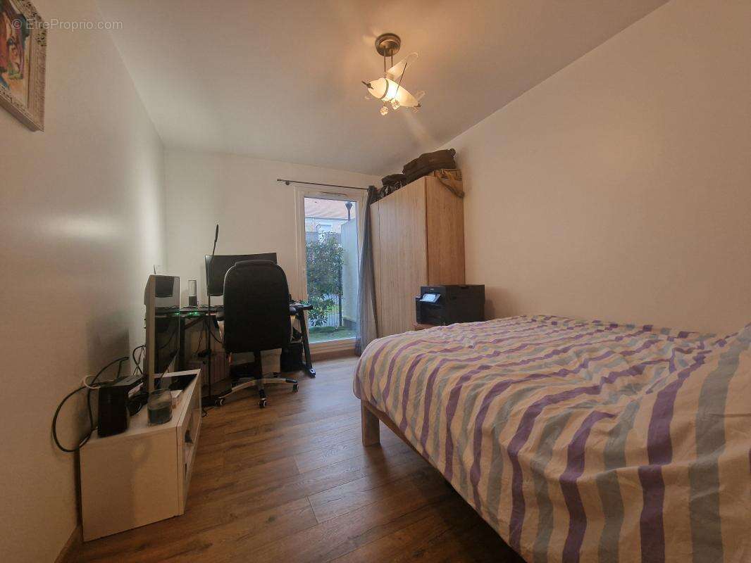 Appartement à VAIRES-SUR-MARNE