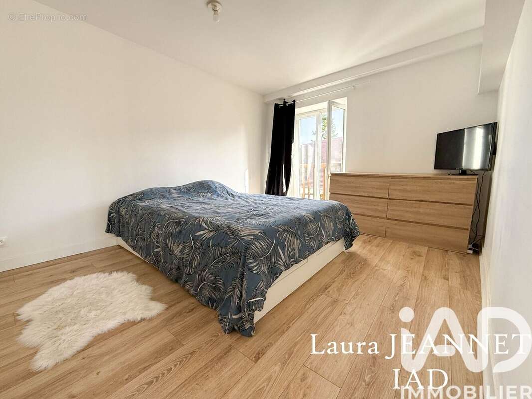 Photo 3 - Appartement à VETHEUIL