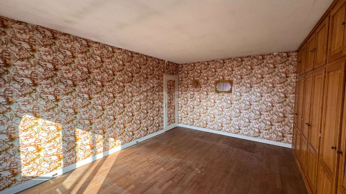 Maison à COSNE-COURS-SUR-LOIRE