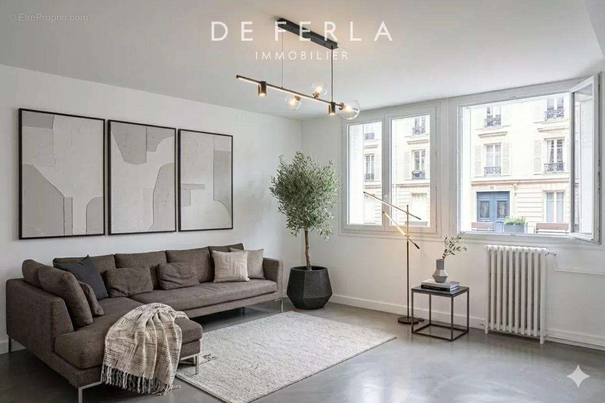 Appartement à PARIS-15E