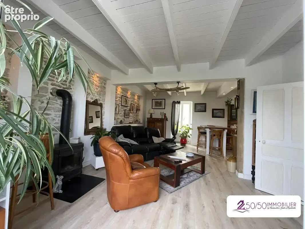 Maison 5 pièces 142 m² à vendre à Plomodiern (29550) - photo 4