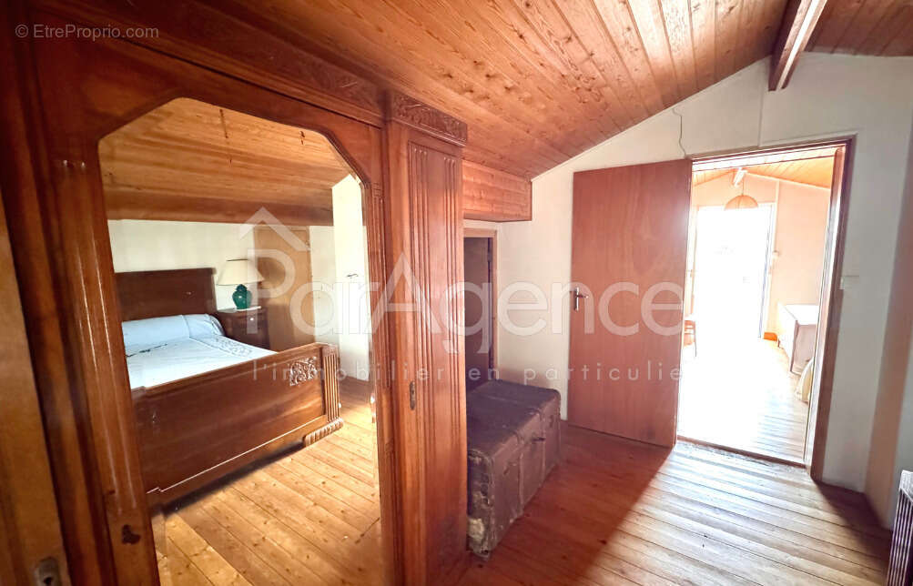 Maison à VAUX-SUR-MER