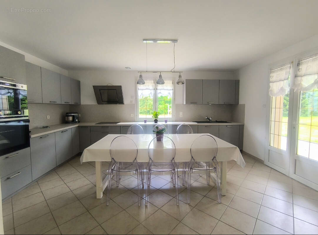 Maison à CHATEAU-THIERRY