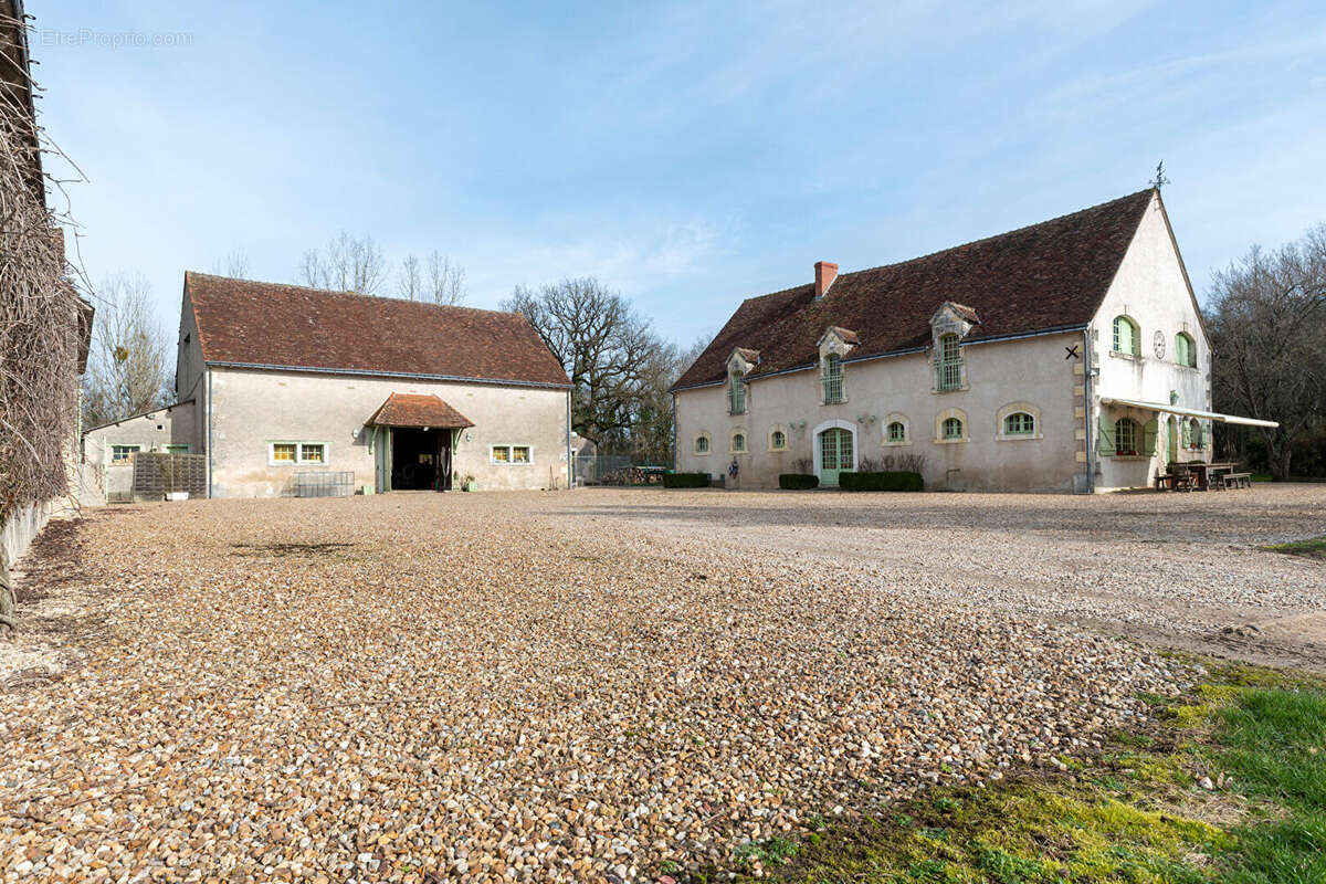 Maison à LE PETIT-PRESSIGNY