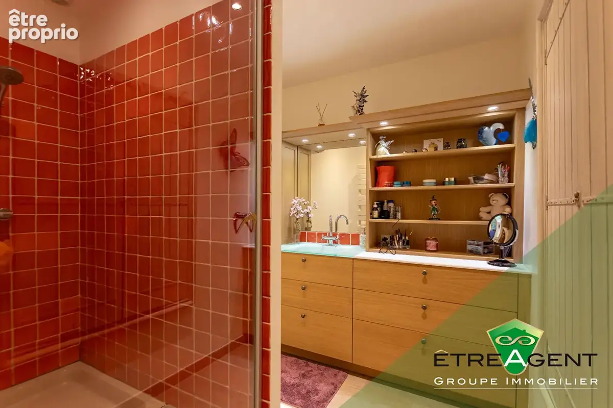 Maison SAINT-PHILBERT-SUR-RISLE - 350 m² - 4 chambres - photo 10
