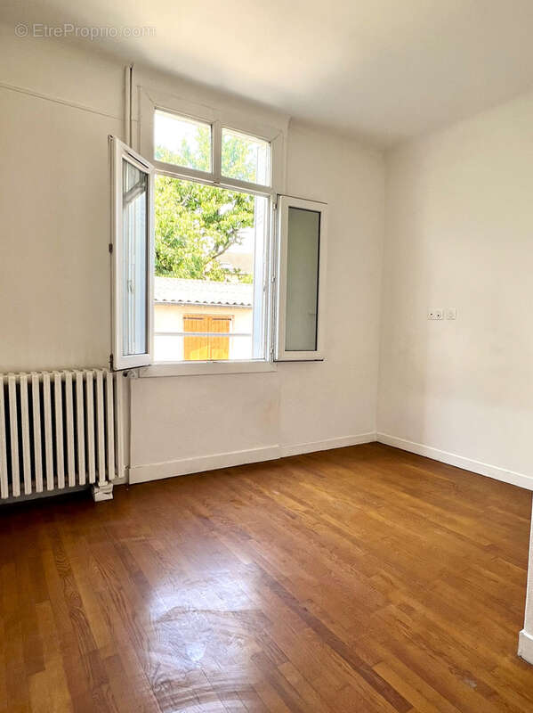 Maison à LE BLANC-MESNIL