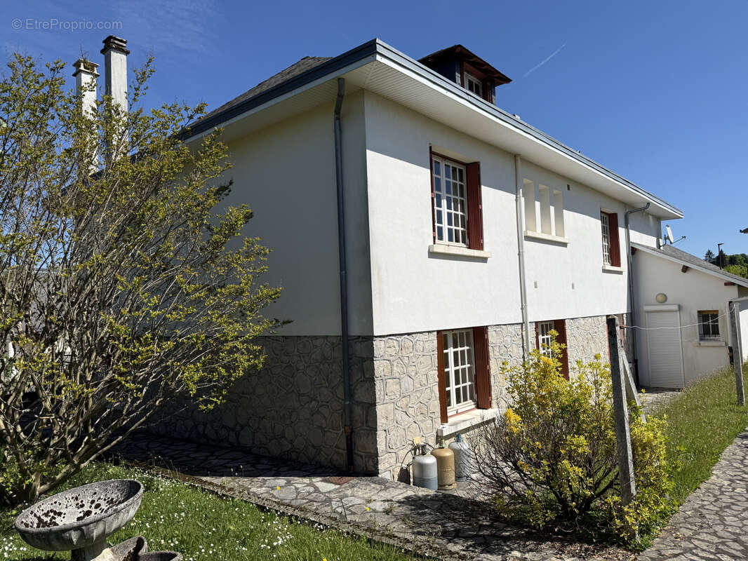 Maison à SAINT-SORNIN-LAVOLPS