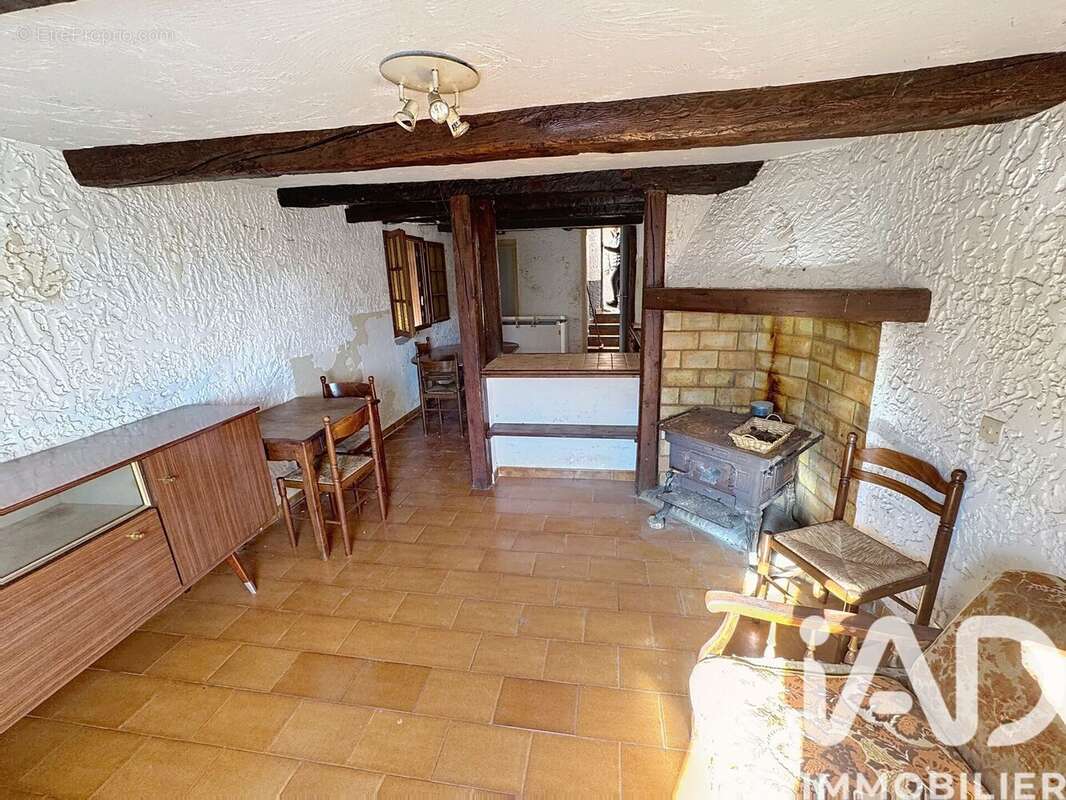 Appartement 43 m² à Roure  - photo 4