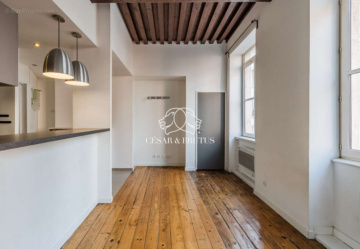 Appartement à LYON-1E