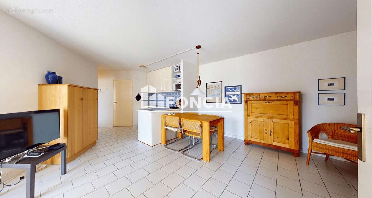 T3 - vue port + mer - parking + possibilite garage ferme de 25 m² - photo 4