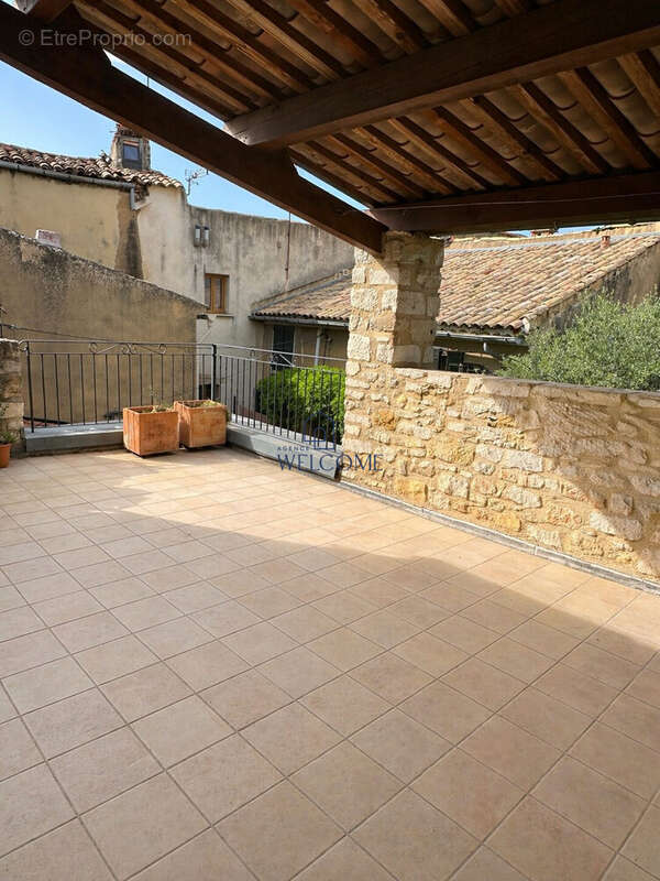 Maison à BAGNOLS-SUR-CEZE