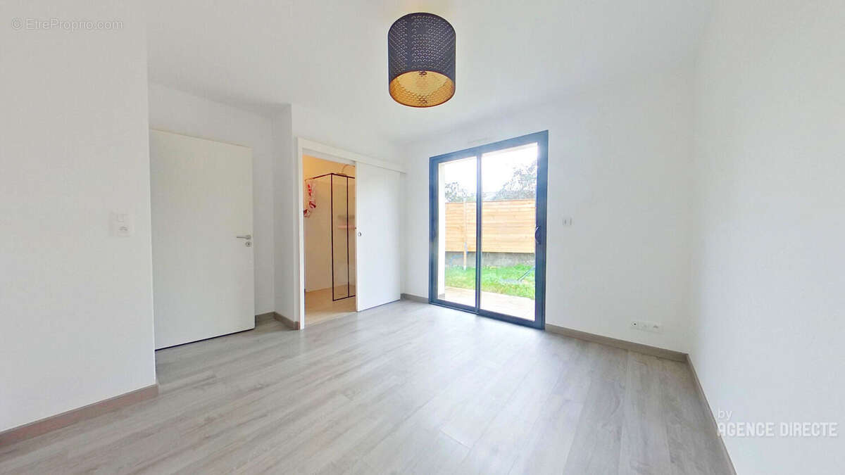 Maison à SAINT-SEBASTIEN-SUR-LOIRE