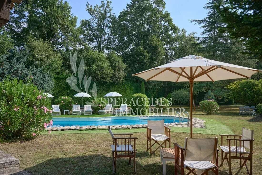 Saint-Vallier-de-Thiey - Superbe maison familiale - photo 15