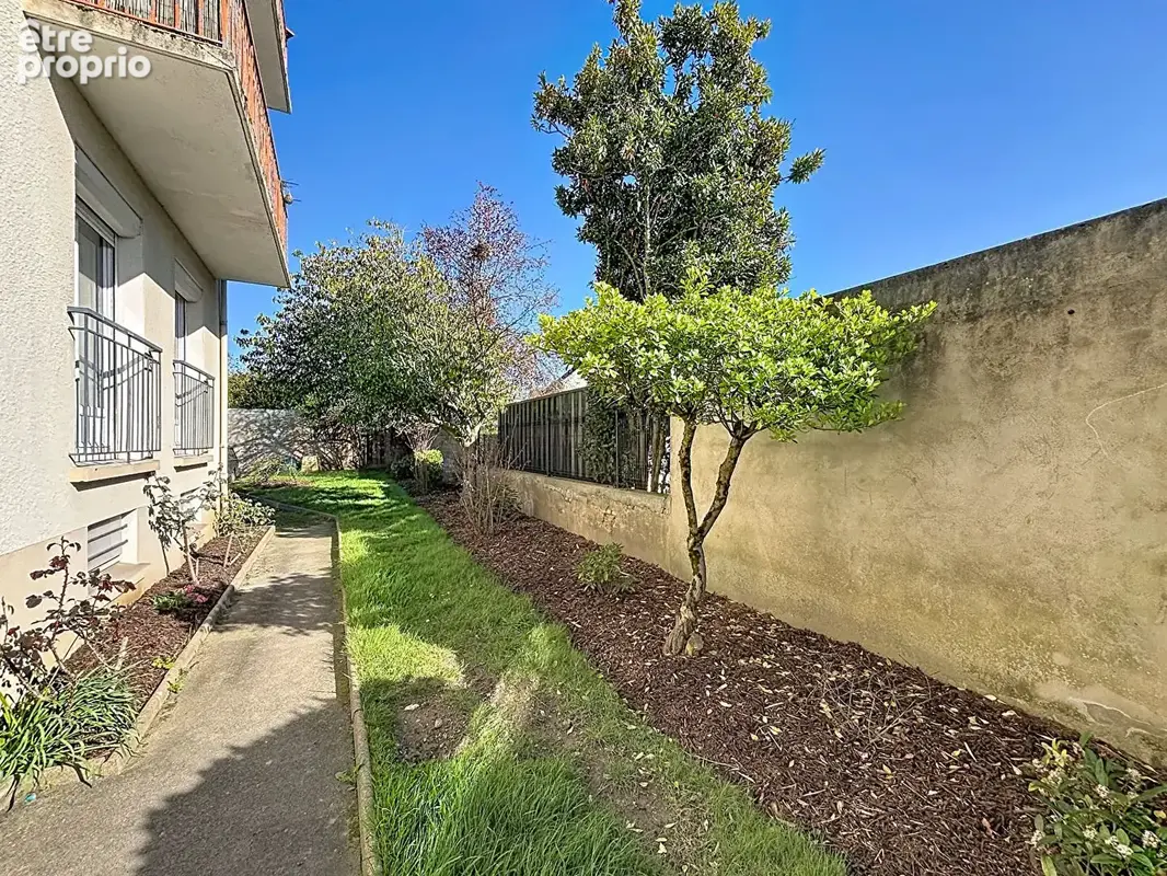 2 pièces - à vendre - balcon - parking - Rennes quartier Cleunay - photo 8