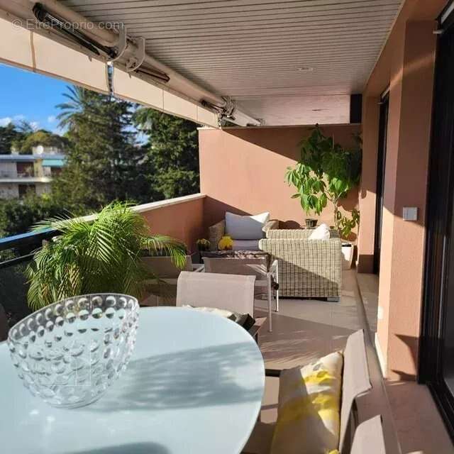 Appartement à CANNES