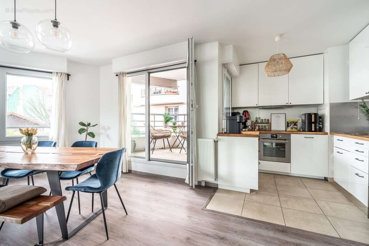 Appartement à ASNIERES-SUR-SEINE
