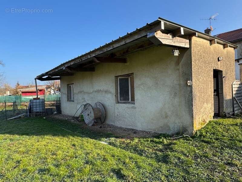Maison à CHAMOUILLEY