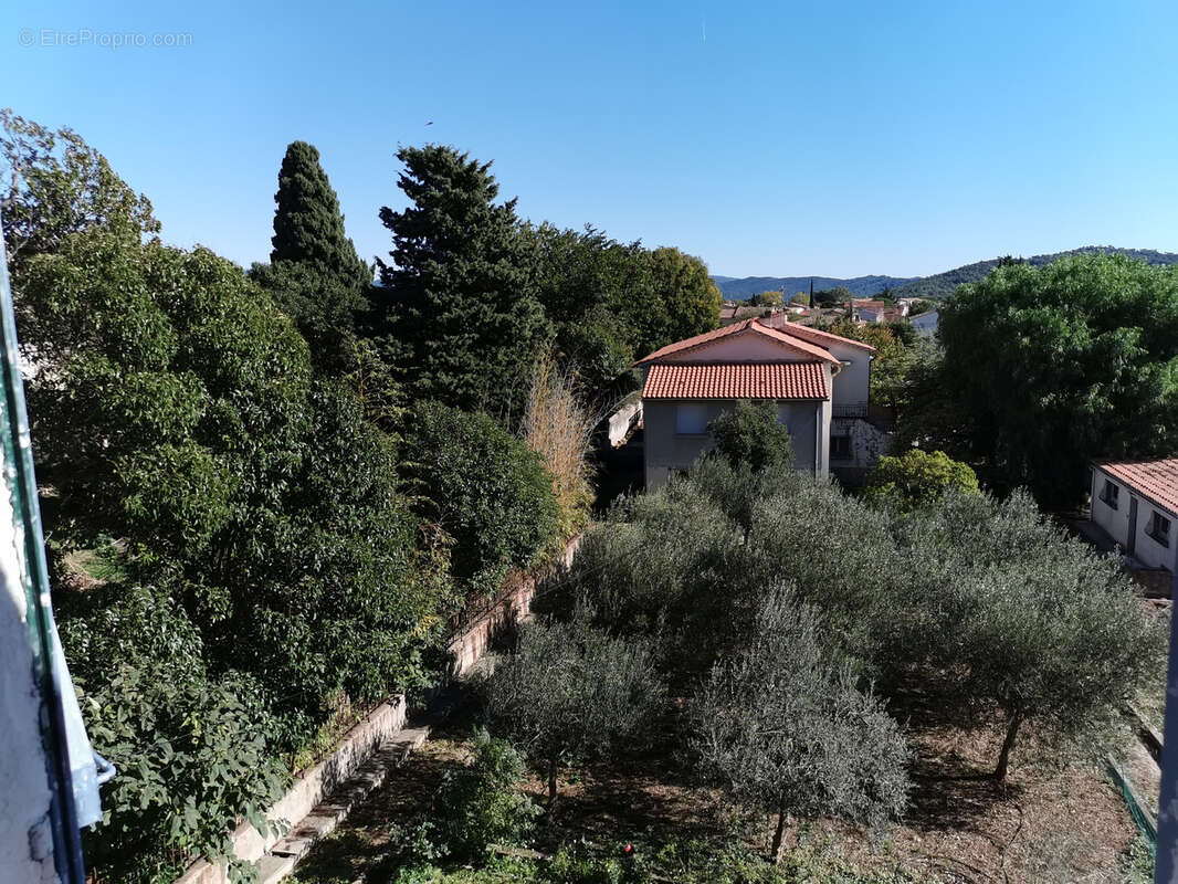 Appartement à CUERS