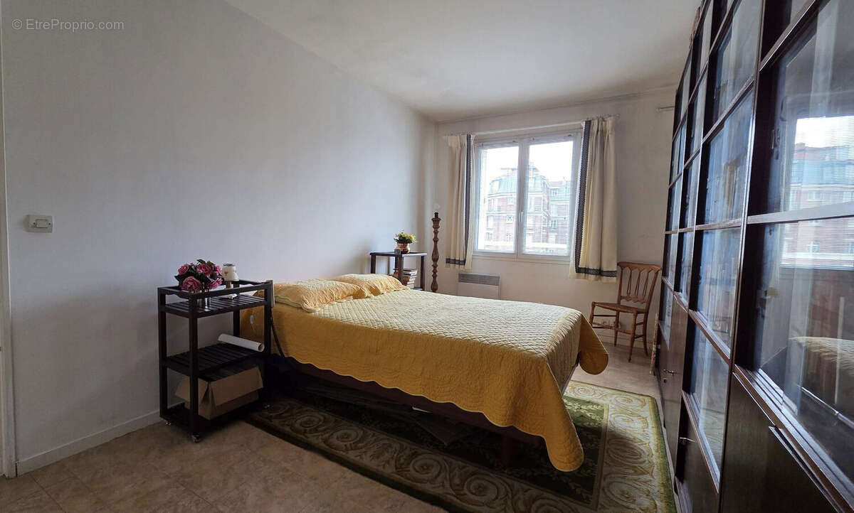 Appartement à COLOMBES